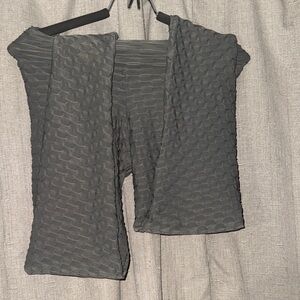 Textured Gray Leggings Brasil M Original Honeycomb Pattern